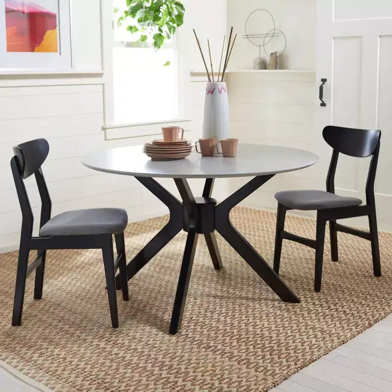 47" Round Modern Dining Table – Matte Black, Rubberwood & MDF, Seats 4–6
